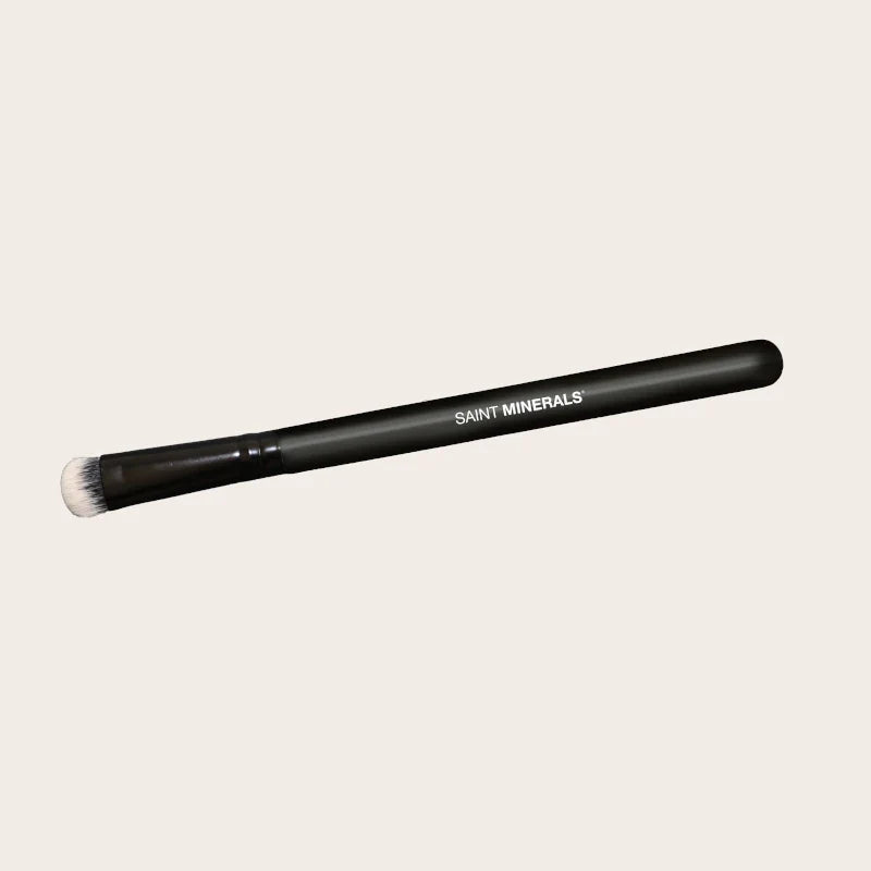 SAINT MINERALS All Over Eye Color Brush